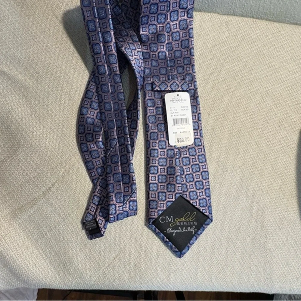 CM Gold Series 100%‎ Silk Tie – Destination  X-Long